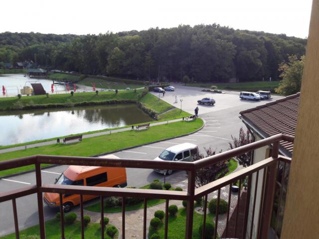 03.jpg