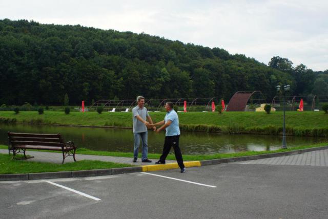 09070.jpg